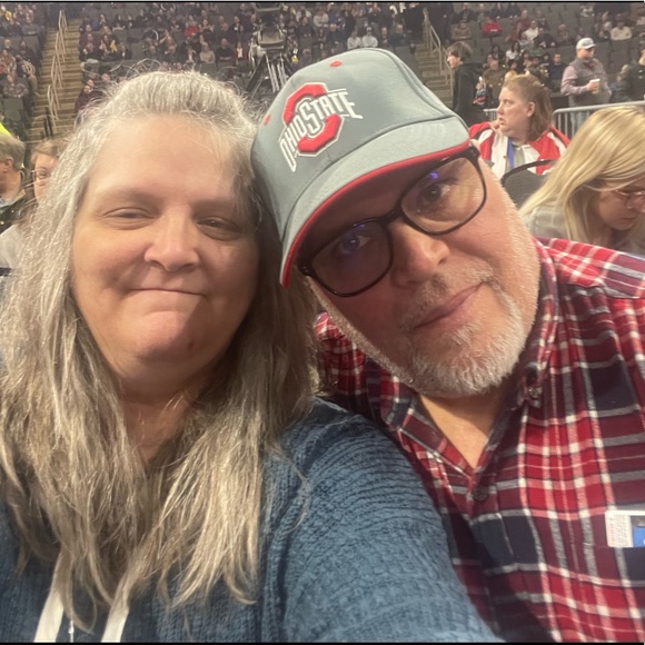 Meet your Posher, Jennifer - Picture 2 of 2